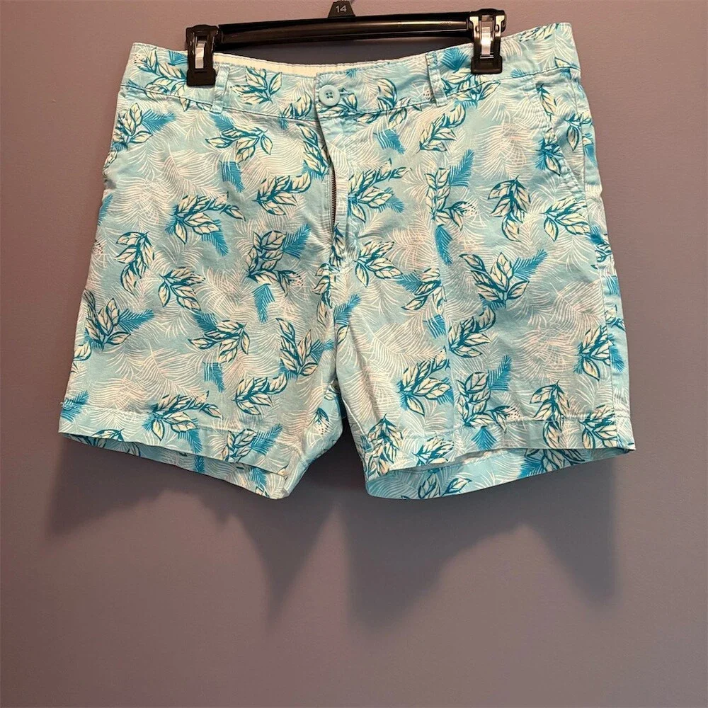 Caribbean Joe Shorts Womens Size 12 Blue White Tropical Floral - Picture 1 of 9